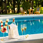 מלון Terme Due Torri - Adults Hideaway & אבנו טרמה
