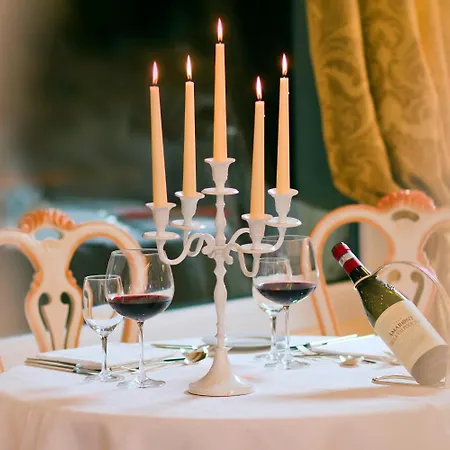 Due Torri Ξενοδοχείο